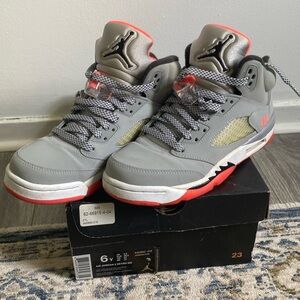 Jordan 5 Retro hot lava 6y